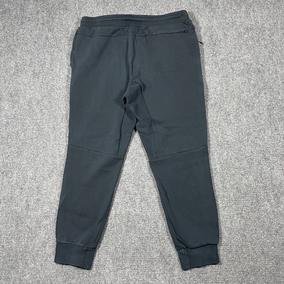 Nike Sportswear Tech Fleece Jogger Pants Mens XL Black Sweatpants 0931 - Picture 2 of 11
